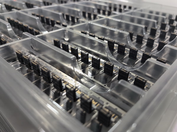 U4 40Gbps USB Type-C连接器