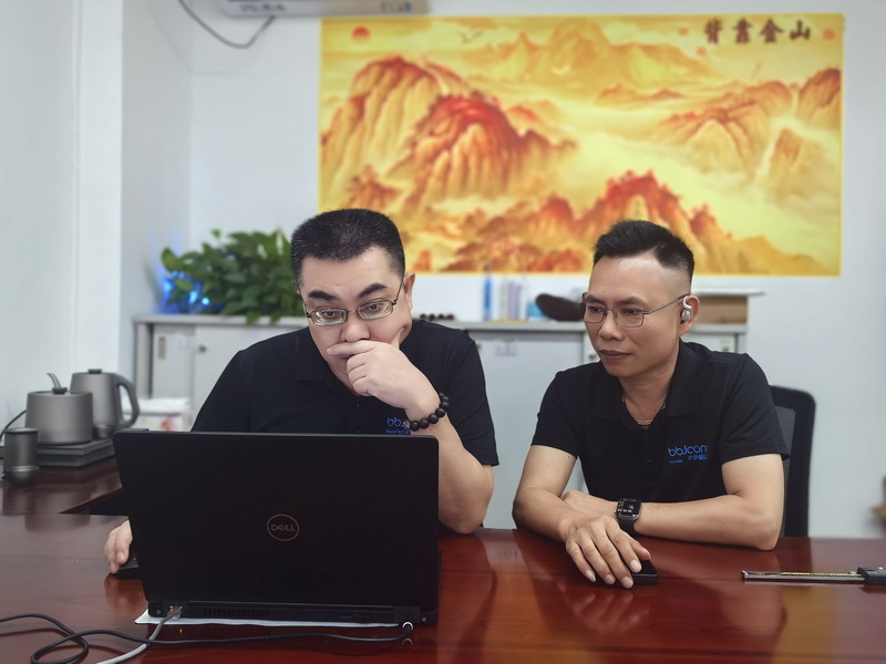 算力服务器直流供电模块设计_缩小大小